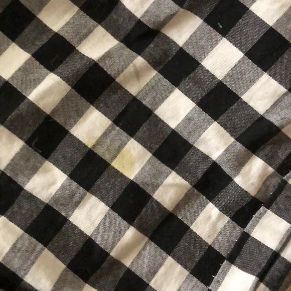 Gingham shorts w/ belt - Picture 3 of 3